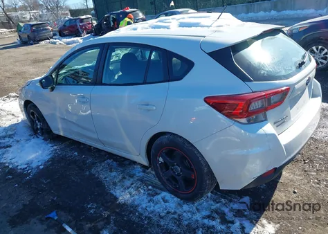 2022 Subaru Impreza Base 5-Door z USA, uszkodzony, nr VIN 4S3GTAB60N3702211